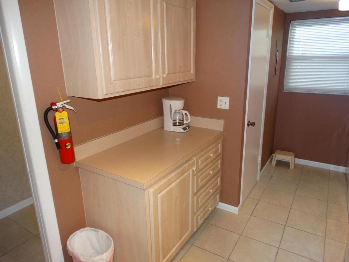 Spanish Main 66- Direct Oceanfront Condo! Cocoa Beach Esterno foto